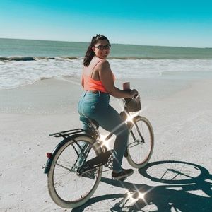 Meet your Posher, Emma